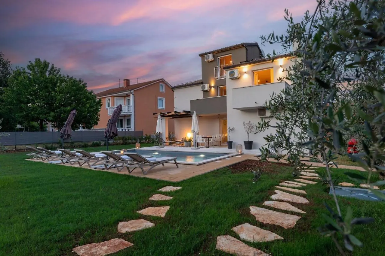 Villa Fio Fiorini 0*,  Croazia