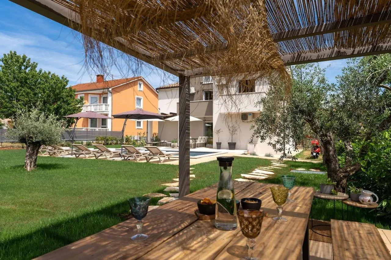 Villa Fio Fiorini 0*,